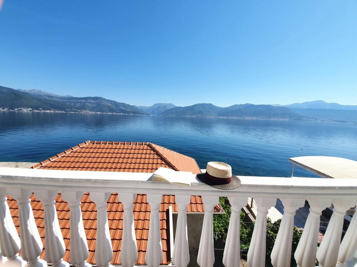 La Casa Di Sonja Apartment Tivat Exterior photo